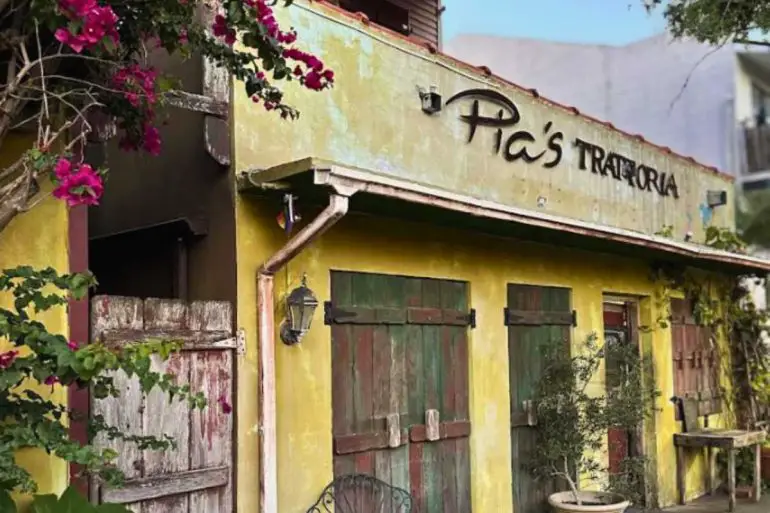 pia's trattoria in gulfport, Florida