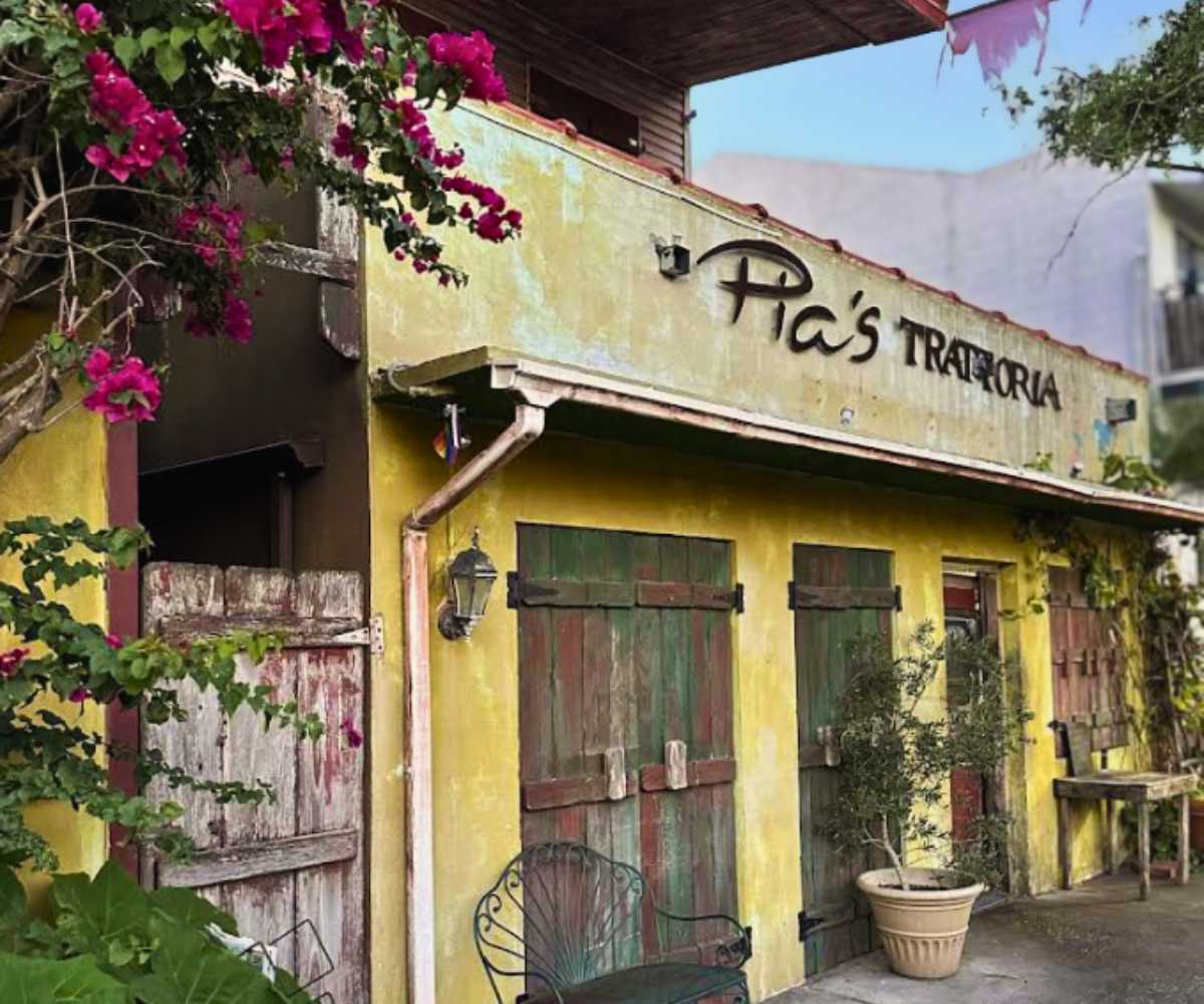 pia's trattoria in gulfport, Florida
