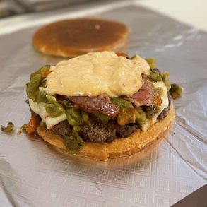 delicious burger at legend burger in las cruces new mexico