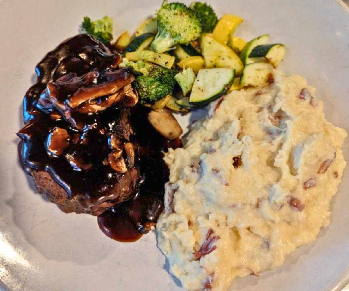 meatloaf at backstreets grill in columbia SC