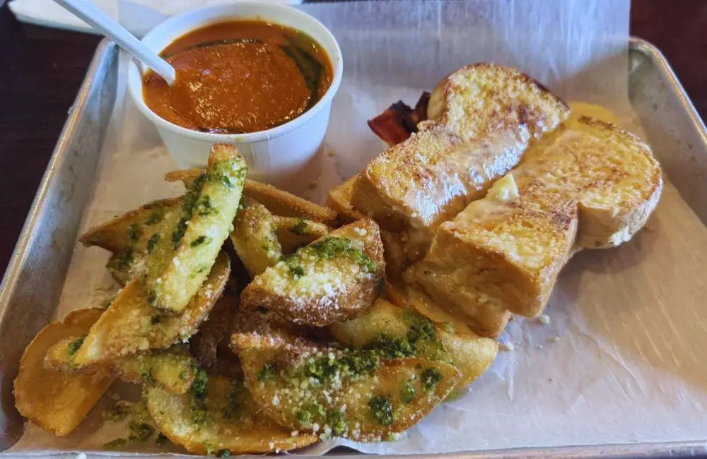 Photos for Royale with Cheese