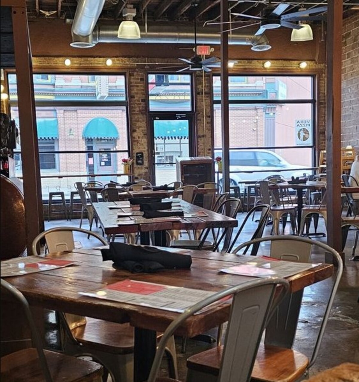 at Il Lazzarone located in Saint Joseph, MO.