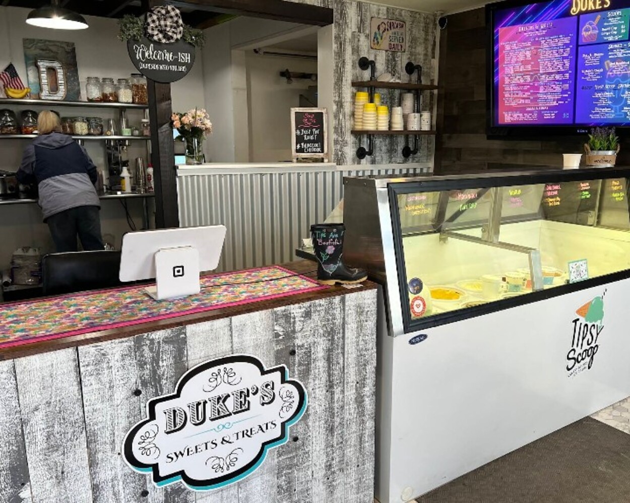 at Duke's Sweet's and Treat's located in Wasilla, AK.