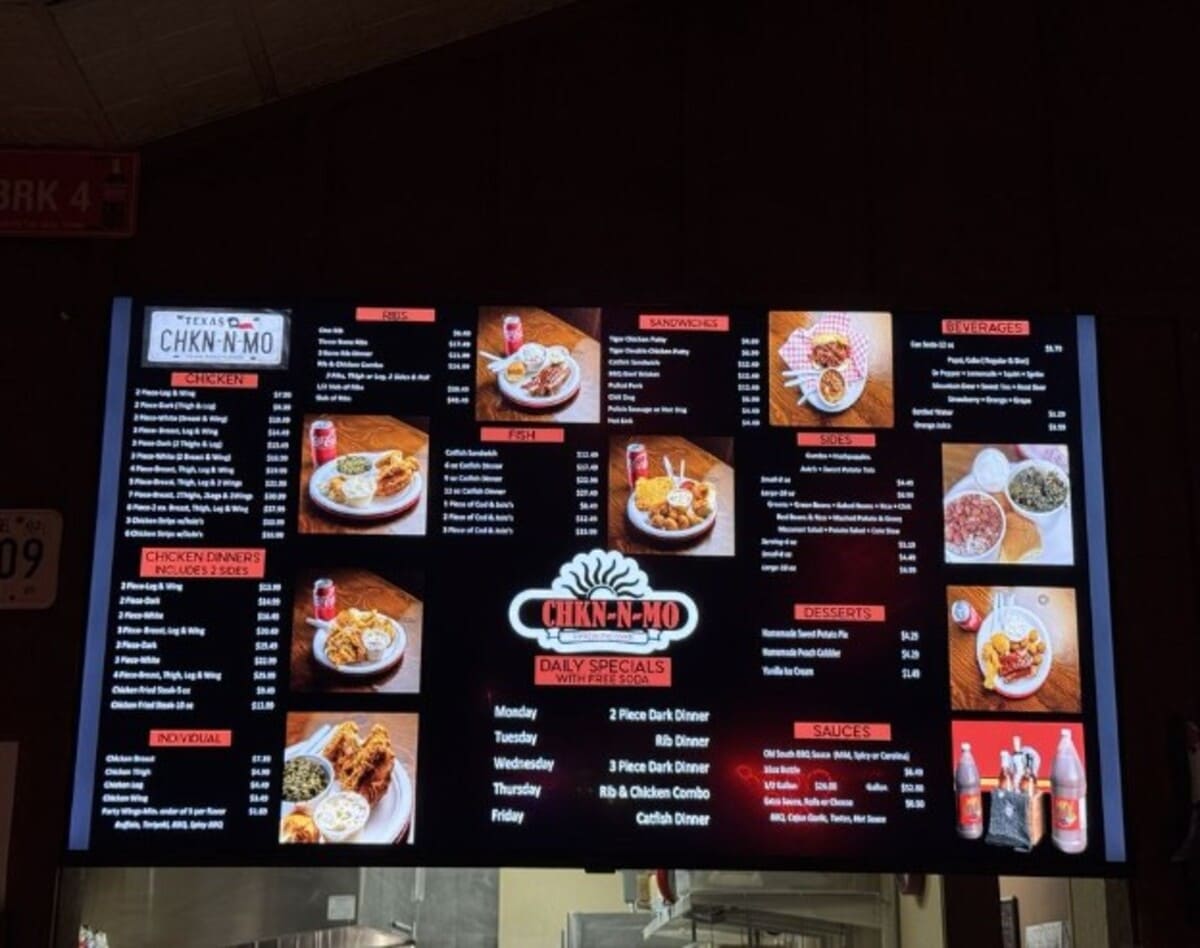 at Chicken N More located in Spokane, WA.