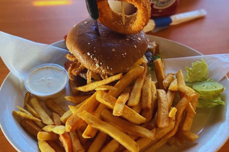 Leo's Country Kitchen Featured Image