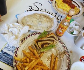 Sandy's Restaurant Featured Image