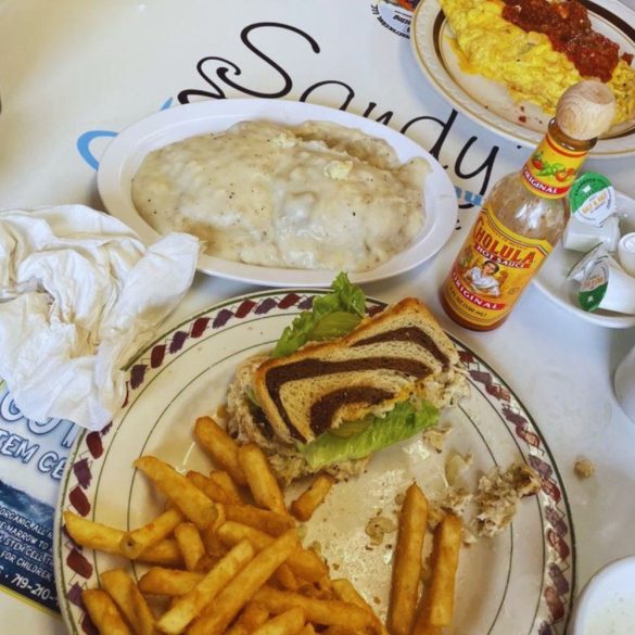 Sandy's Restaurant Featured Image