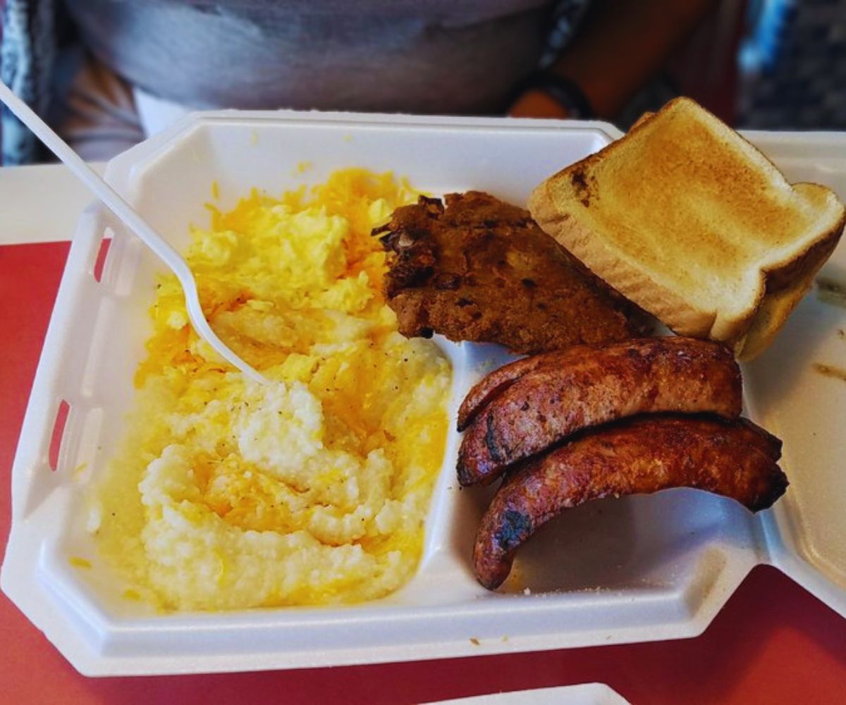 Greg's Breakfast Bar Featured Image