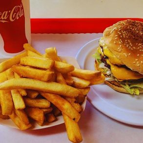 Photos for Classic Burger