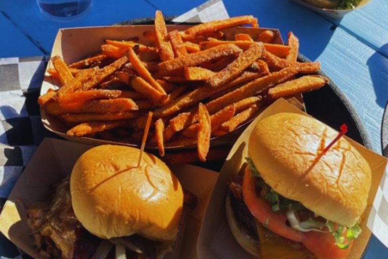 Photos for Al's Burger Shack