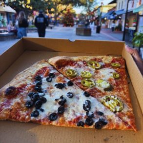 Photos for Vinnie Van Go-Go's