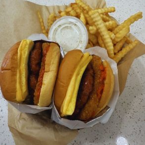 Photos for Nilly's Burgers