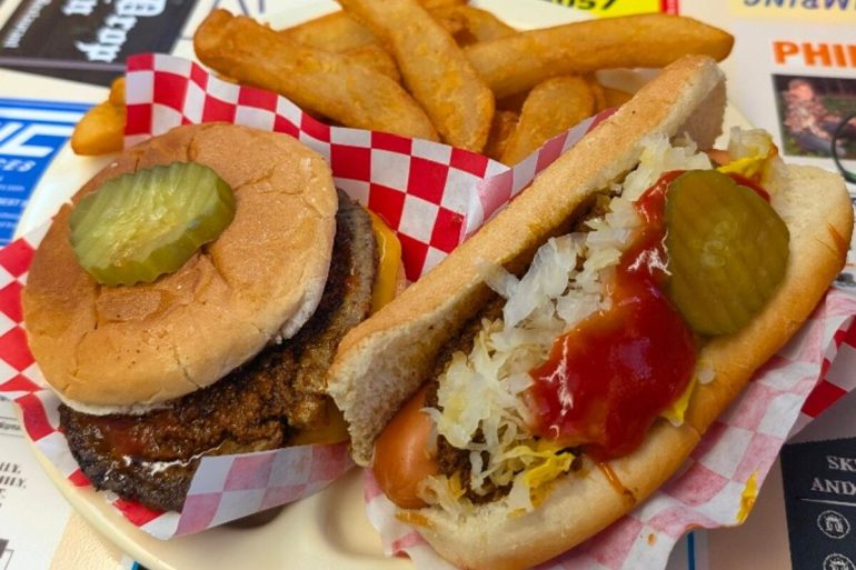 Food at Dew Drop Inn located in Mobile, AL