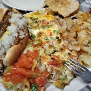 Food at Duly's Place located in Detroit, MI