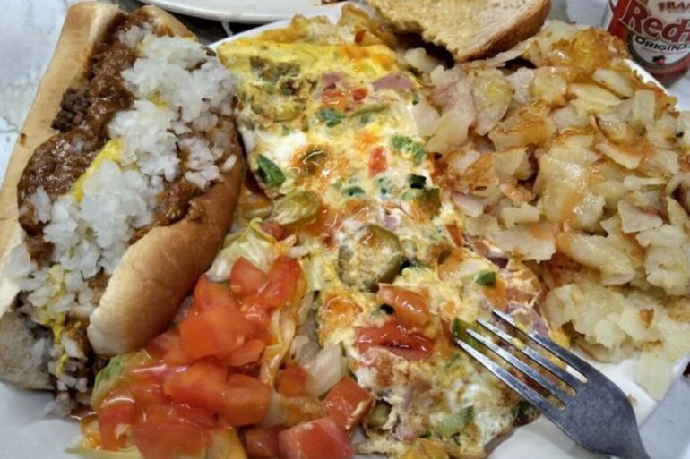 Food at Duly's Place located in Detroit, MI