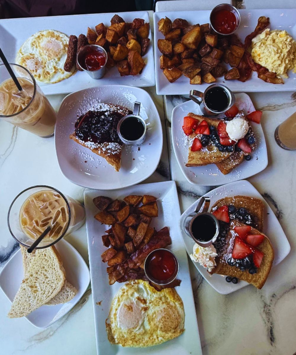 Photos for Easy Like Sunday