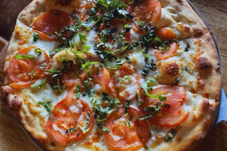 Photos for Mama Teresa's Flying Pizza & Italian Restaurant