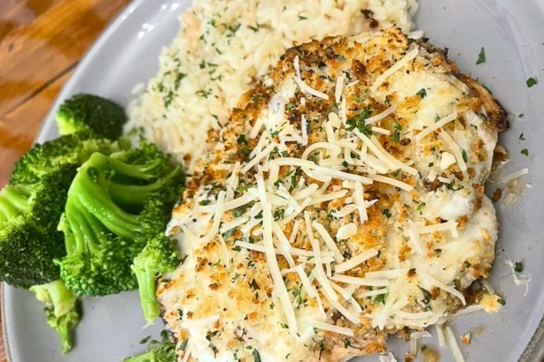 Parmesan Encrusted Chicken at Hendel's in Florissant, Missouri