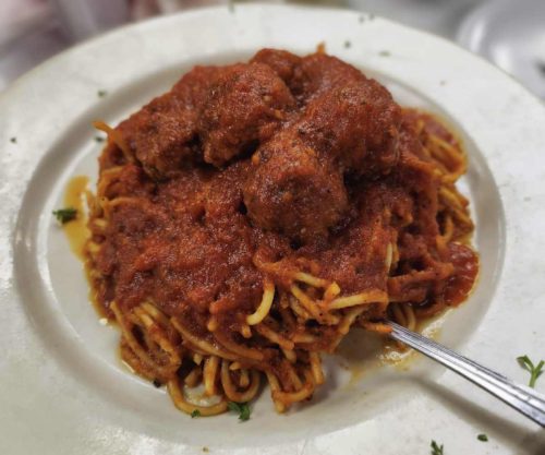 spaghetti and meatballs at joe's italian restaurant in hobbs, new mexico