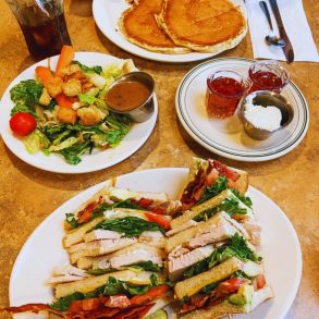 Photos for Issaquah Cafe