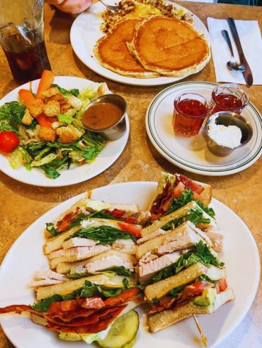 Photos for Issaquah Cafe