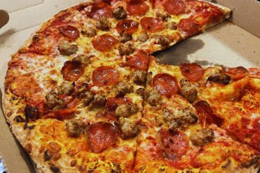Great Bridge Pizza - Pizza
