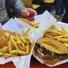 Vicki's Lunch Van - Burgers & Fries