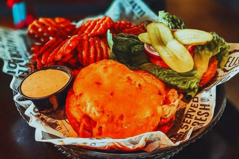 Vanbarry's Public House - Buffalo Chicken Sandwich