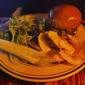 The Weary Traveler Freehouse - Burger