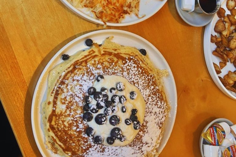 Twisted Egg - Lemon Ricotta Pancakes & Omelette