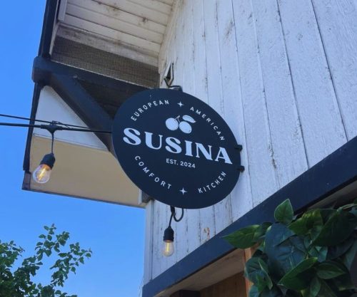 Susina - Store Sign