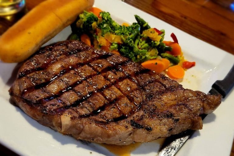 Food at Tailgators located in Brandon, SD