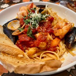 Food at Mama's Pizzeria located in McAllen TX