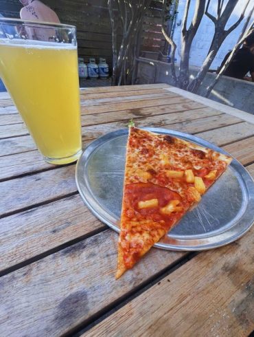 Photos for Pizza Delicious