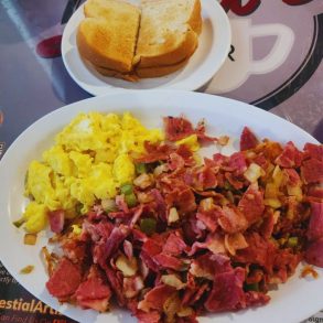 Photos for Lou's Diner