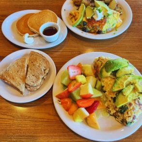 Photos for Red Apple Cafe
