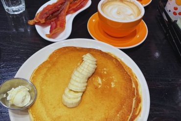 Photos for Sleepy Bee Cafe - Downtown