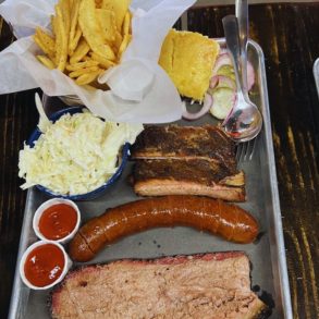 Photos for Desert Oak Barbecue