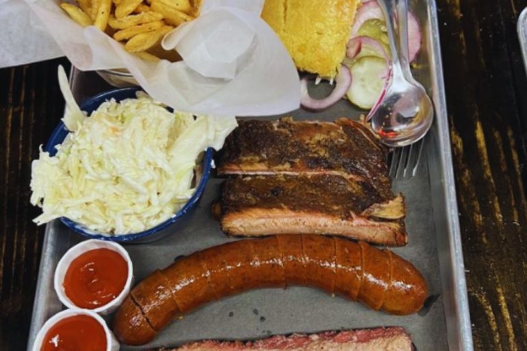 Photos for Desert Oak Barbecue