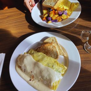 Photos for Hen House Eatery