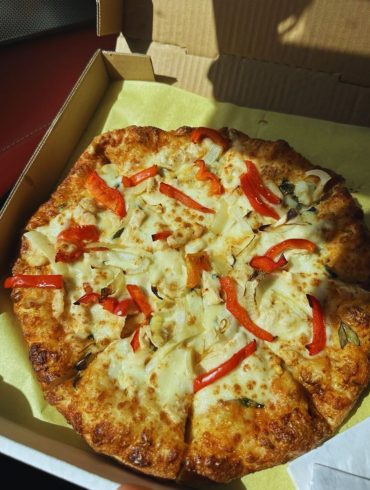 Photos for Thai Curry Pizza