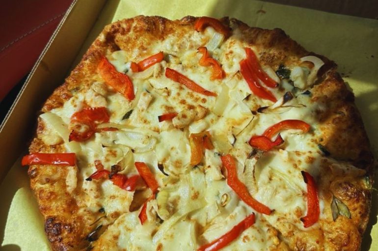 Photos for Thai Curry Pizza