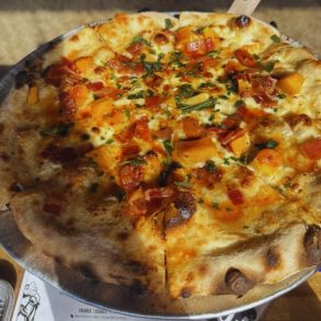 TennFold Brewing - Pizza