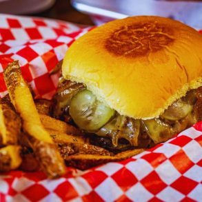 Dirty Shake - Burger & Fries