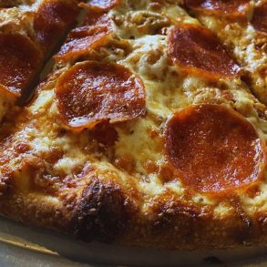 Piezon's Pizzeria - Oh Mio Dio Close-up
