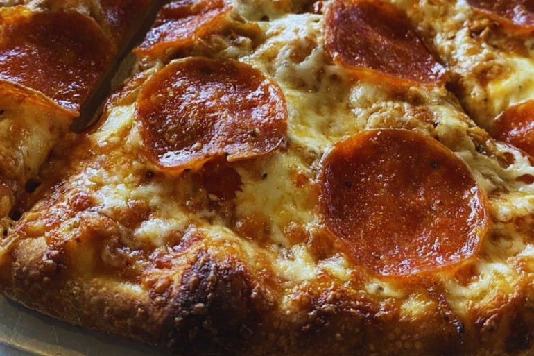 Piezon's Pizzeria - Oh Mio Dio Close-up