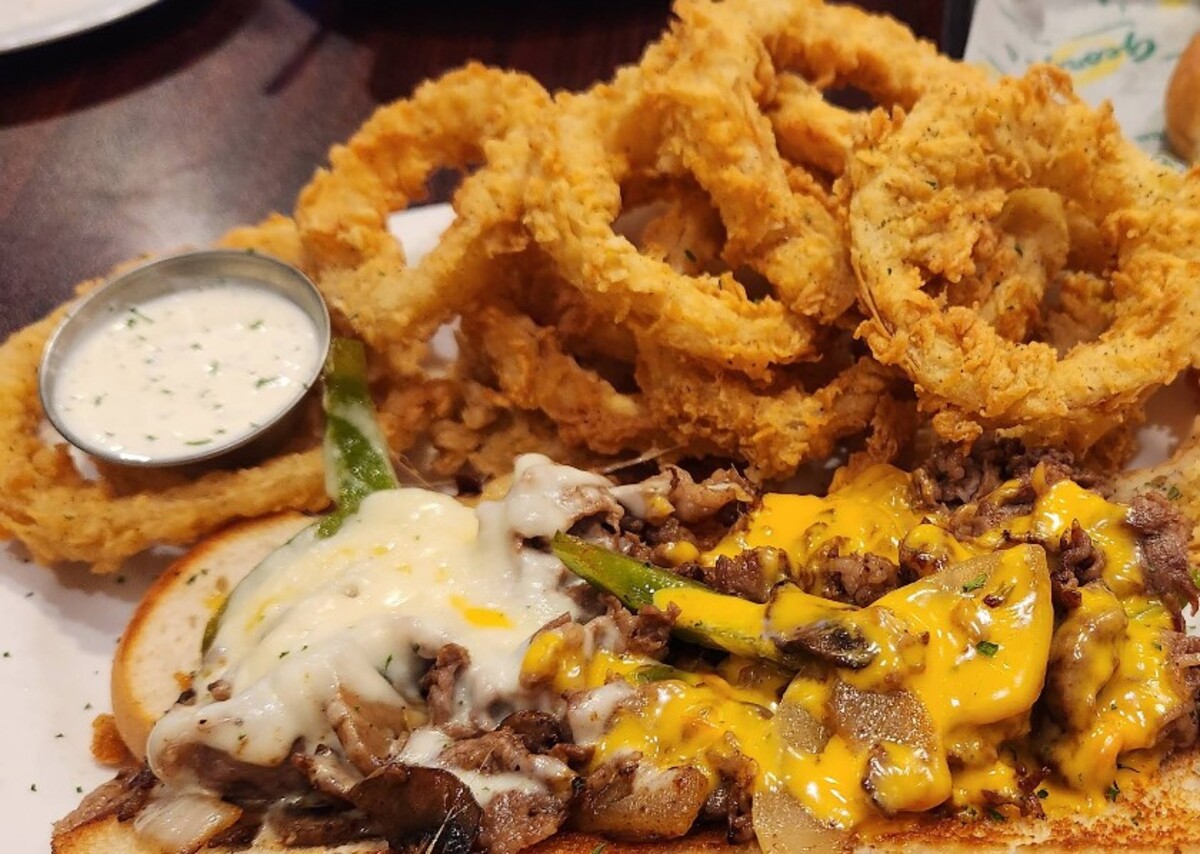 Food at George’s Restaurant Bar & Catering located in Waco, TX