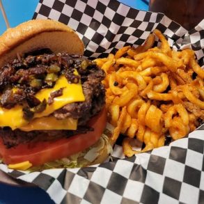 Food in Mixed Up Burgers, Grand Prairie, TX