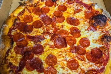 Food in Pasquale's Pizza, Coral Springs, FL