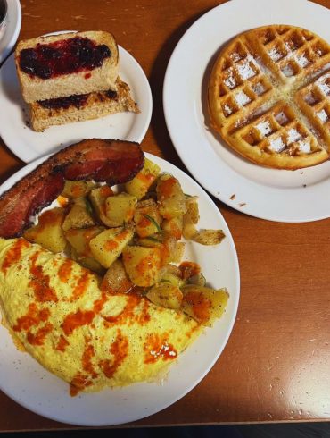 Photos for Matt's Big Breakfast